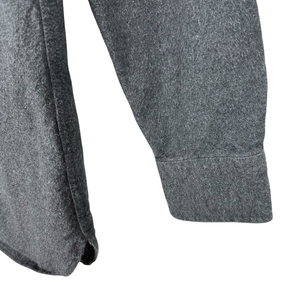 L.L. Bean Slightly Fitted Heavy Cotton Flannel Long Sleeve Shirt - Picture 3 of 6